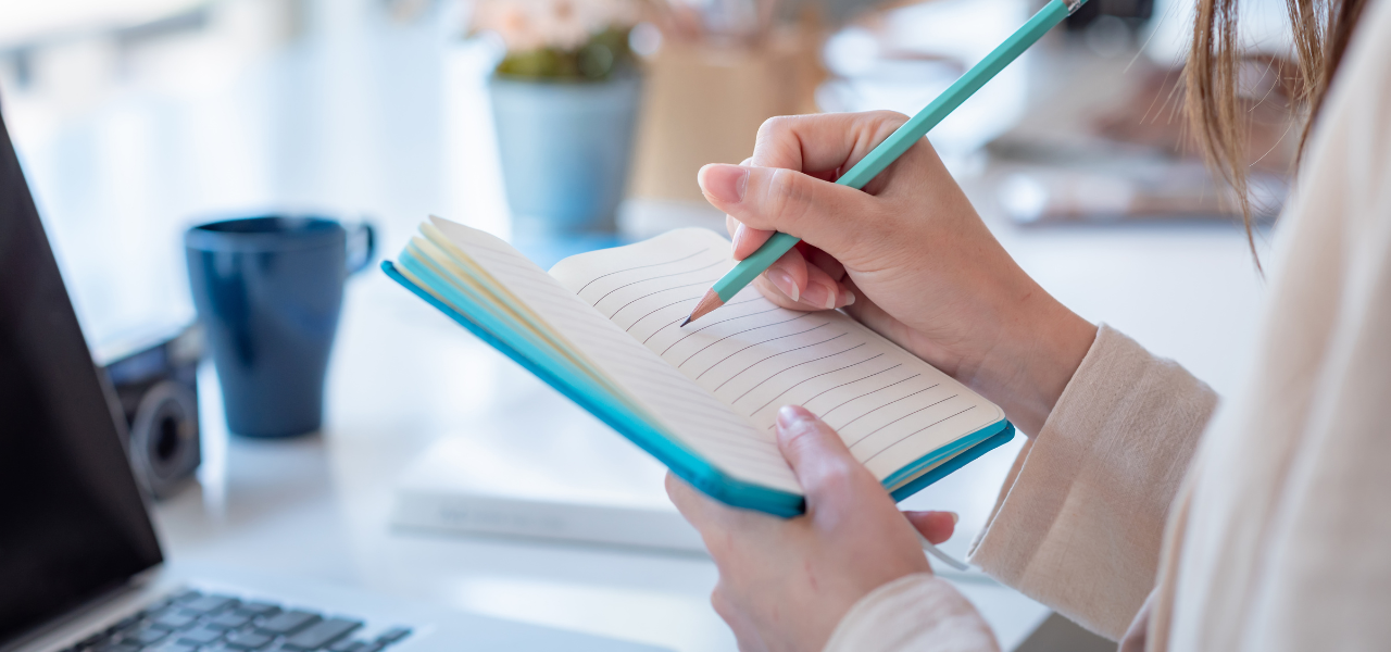 【メモの魔力】書くだけで人生が変わる!?|知的生産のためのメモ術03